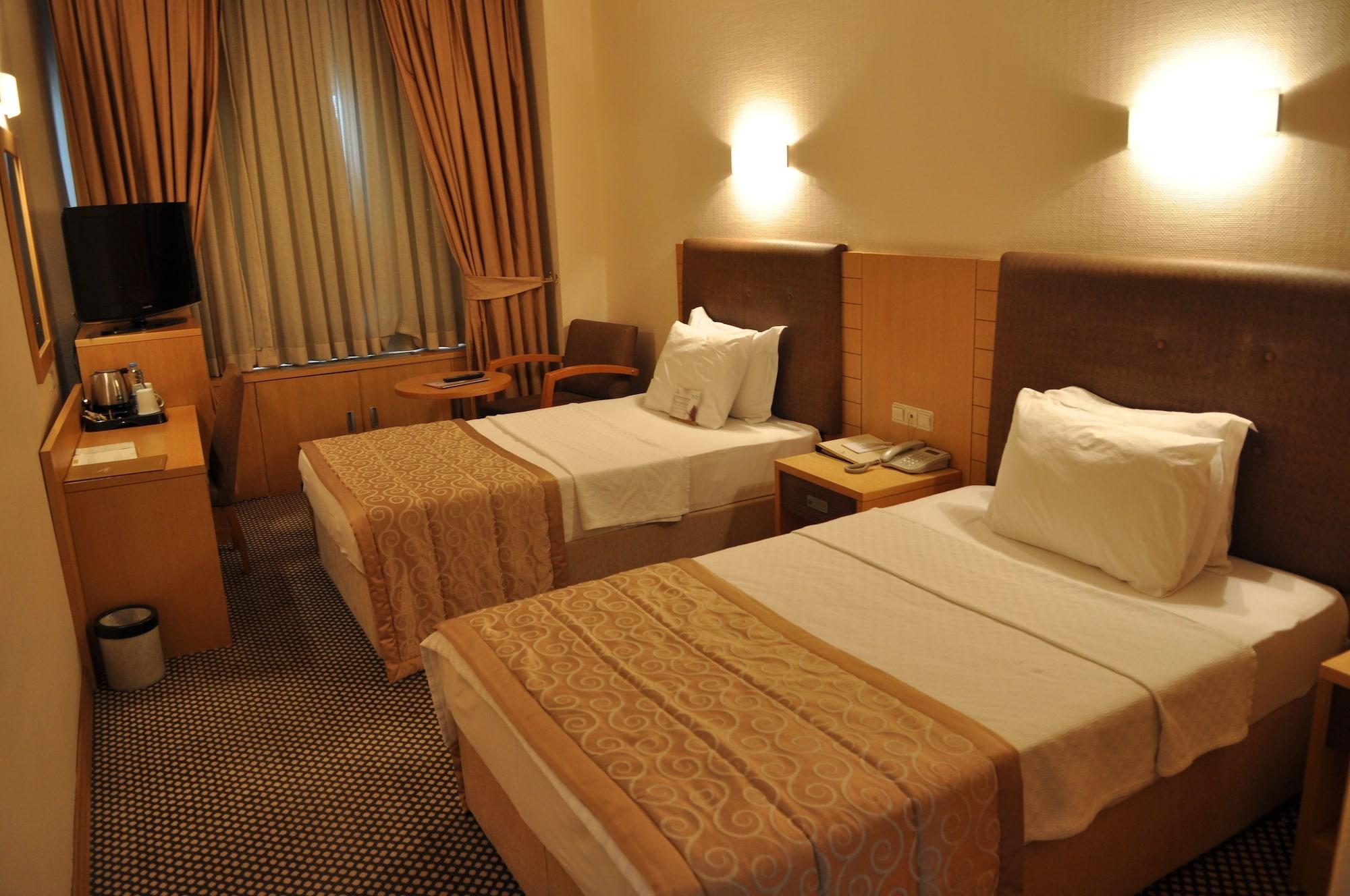 Surmeli Adana Hotel Esterno foto